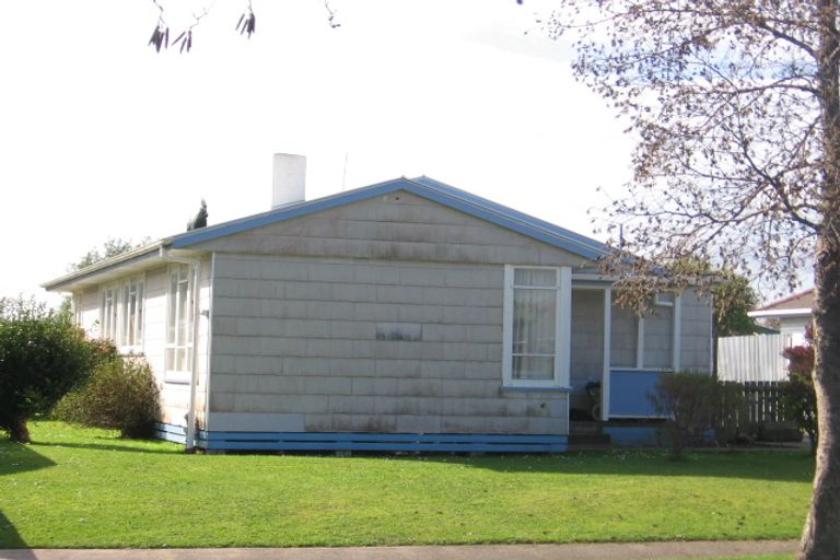 Photo of property in 15 Newbury Street, Awapuni, Palmerston North, 4412