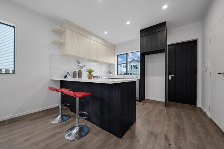 Photo of property in 50 Opoka Street, Papakura, 2110