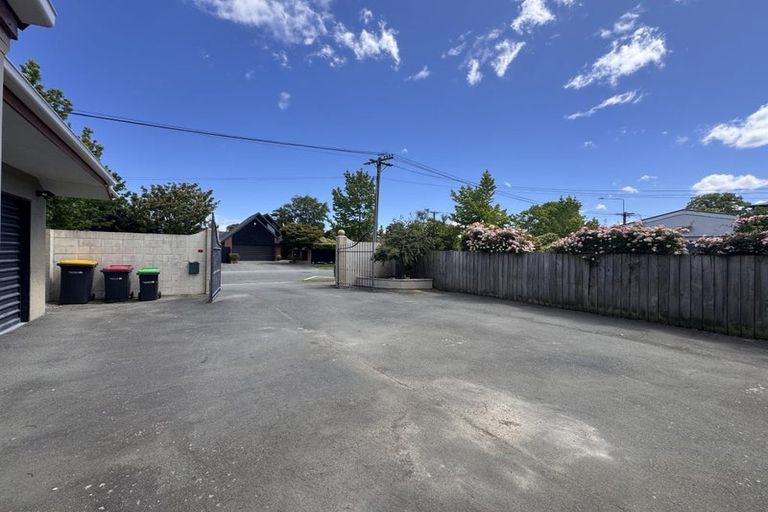 Photo of property in 30 Hamilton Avenue, Ilam, Christchurch, 8041