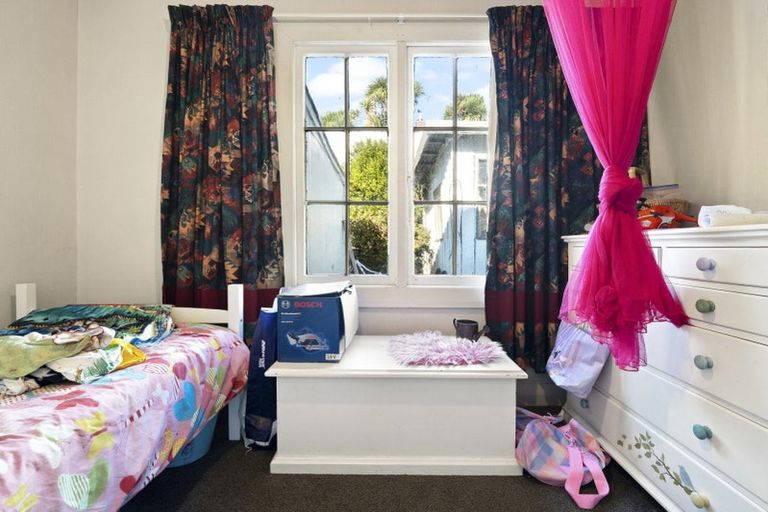 Photo of property in 7 Owen Street, Green Island, Dunedin, 9018