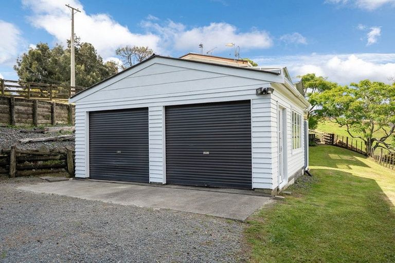 Photo of property in 76 Burne Road, Waitoki, Albany, 0794