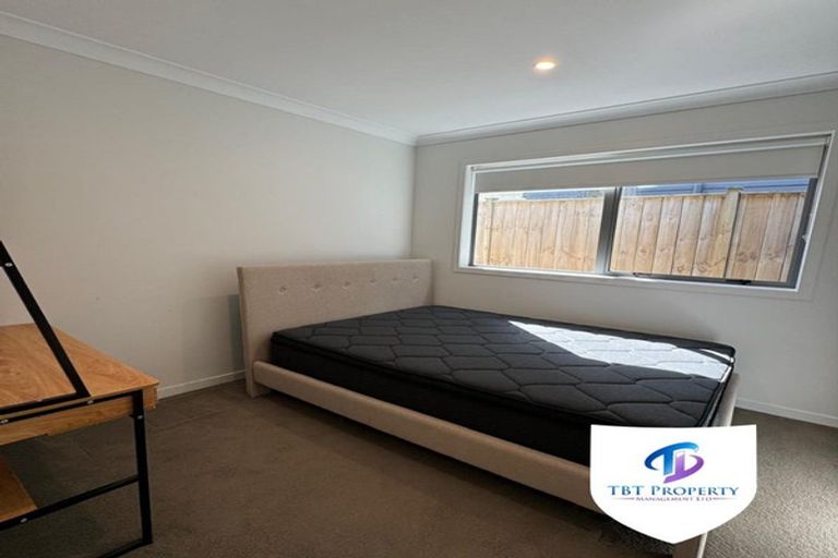 Photo of property in 48 Lusitano Drive, Karaka, Papakura, 2113