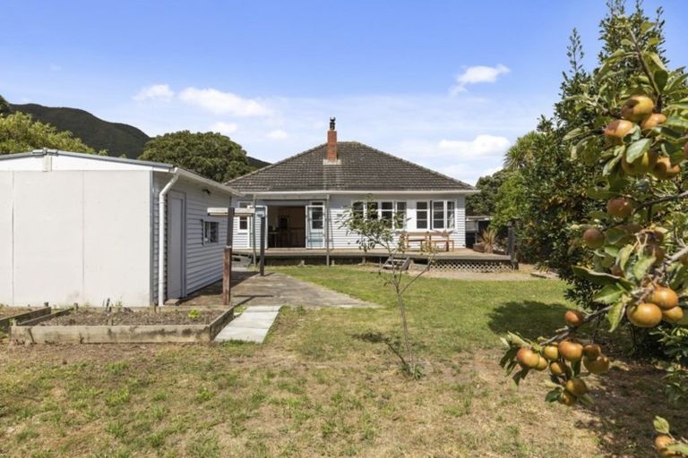 Photo of property in 77a Riverside Drive, Waiwhetu, Lower Hutt, 5010