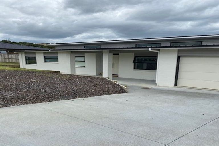 Photo of property in 10 Ariel Place, Snells Beach, 0920