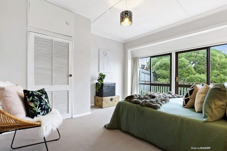 Photo of property in 16 Hudson Street, Island Bay, Wellington, 6023