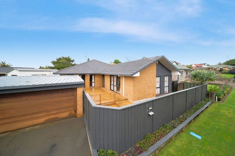 Photo of property in 5 Westholm Way, Pahurehure, Papakura, 2113