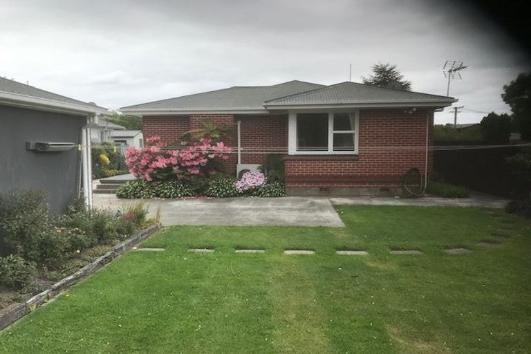 Photo of property in 27 Glenmore Avenue, Casebrook, Christchurch, 8051