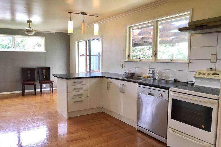 Photo of property in 24 Cosy Place, Howick, Auckland, 2014