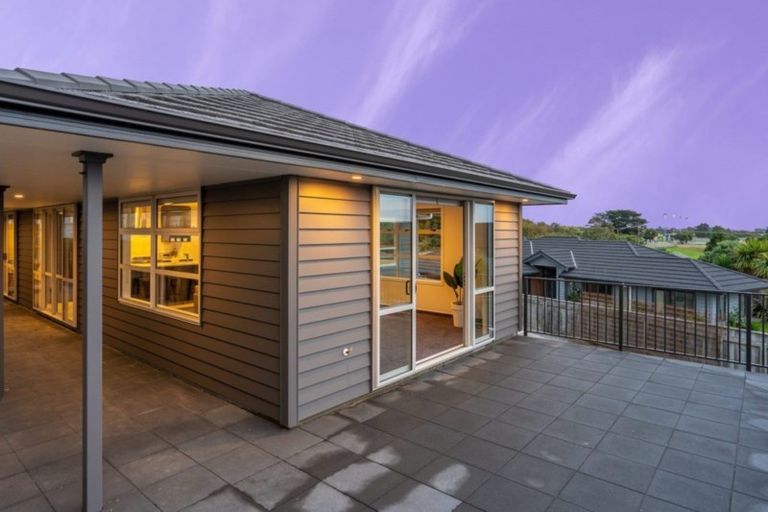 Photo of property in 7 Caterer Lane, Paraparaumu, 5032
