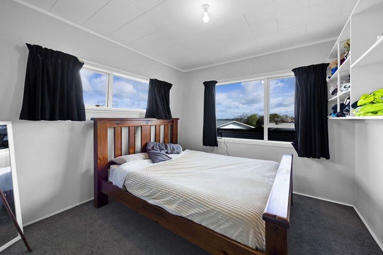 Photo of property in 52 Murray Avenue, Hawera, 4610