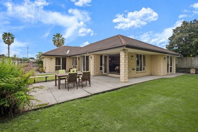Photo of property in 61 Parkhaven Drive, Rosehill, Papakura, 2113