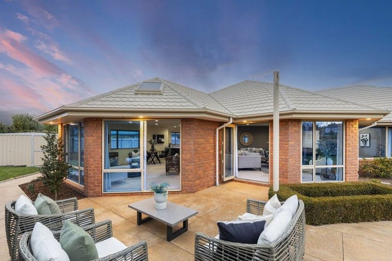 Photo of property in 1 Becmead Drive, Harewood, Christchurch, 8051