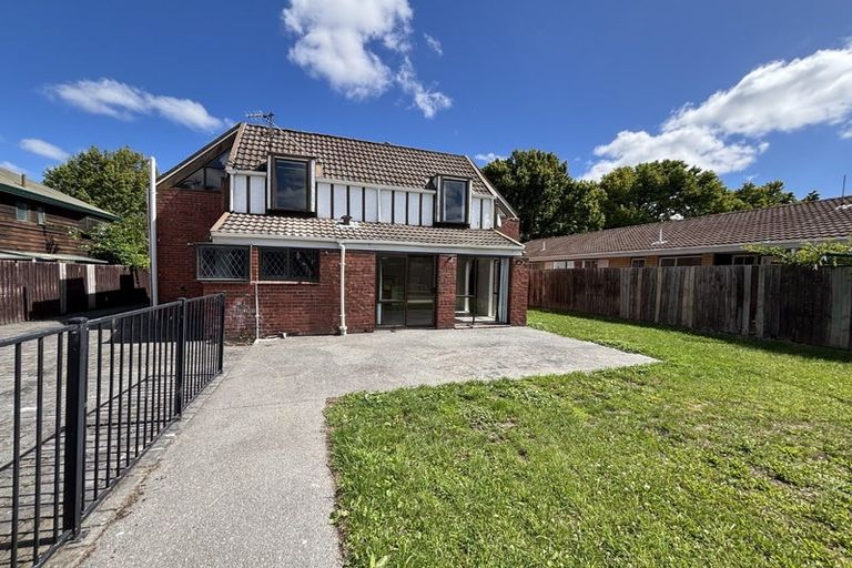 Photo of property in 54 Parkstone Avenue, Ilam, Christchurch, 8041