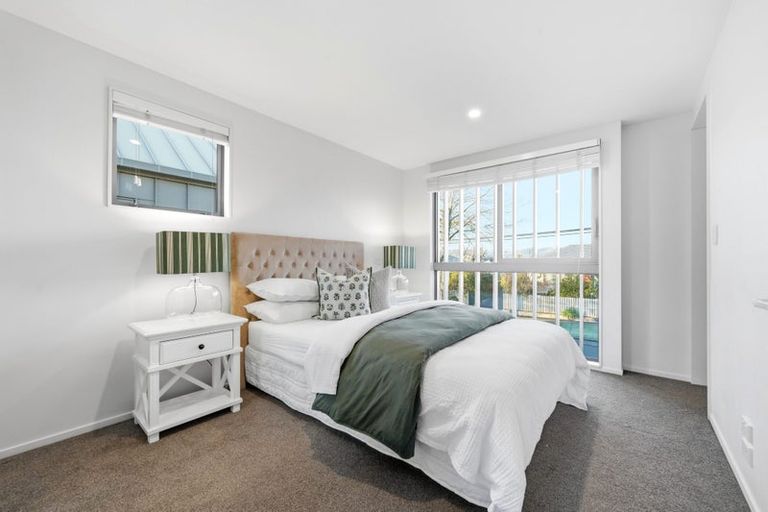 Photo of property in 31 Oxley Avenue, St Albans, Christchurch, 8014