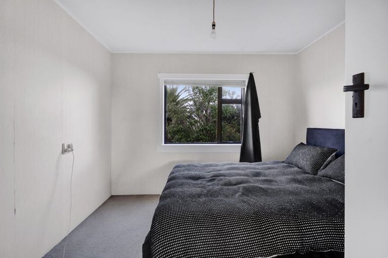 Photo of property in 27 Fitzroy Road, Fitzroy, New Plymouth, 4312