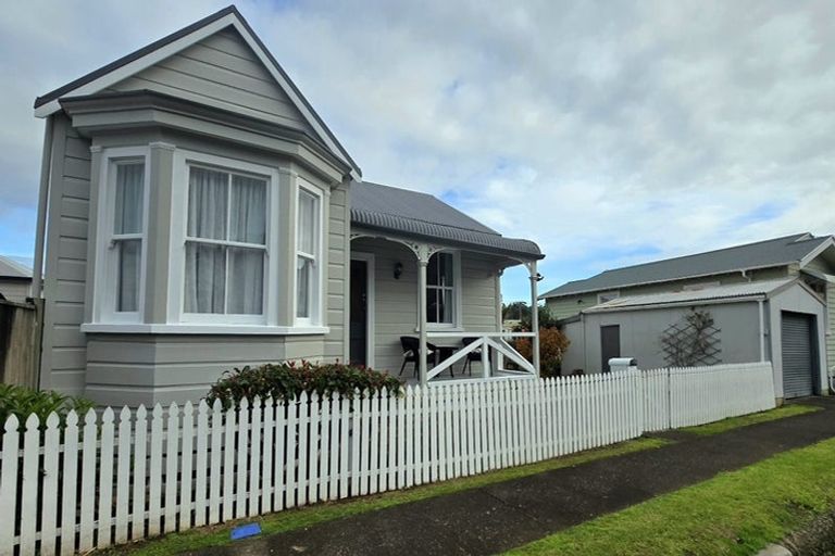 Photo of property in 207 Davy Street, Thames, 3500