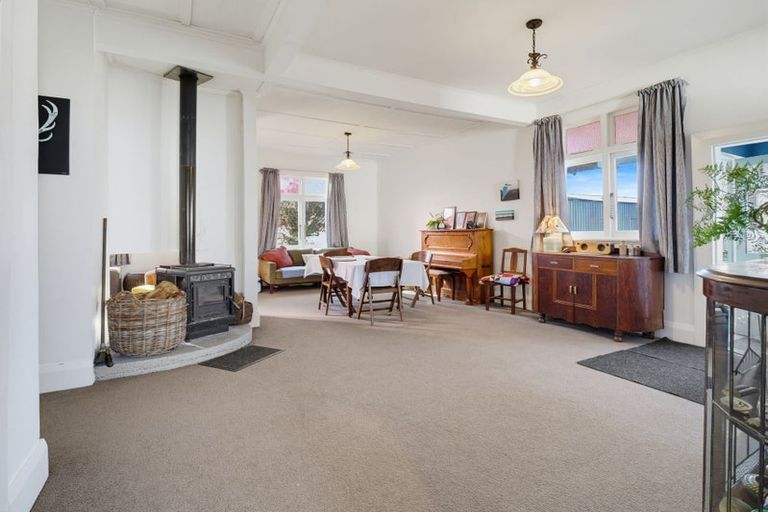 Photo of property in 262 High Street, Dannevirke, 4930