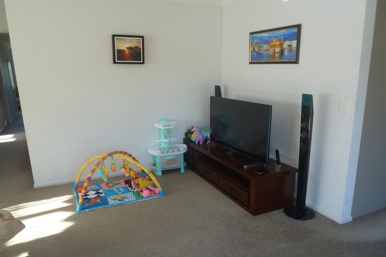 Photo of property in 8 Talbot Grove, Trentham, Upper Hutt, 5018