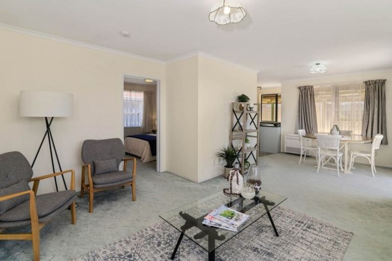 Photo of property in 5 Ashmore Place, Fairy Springs, Rotorua, 3015