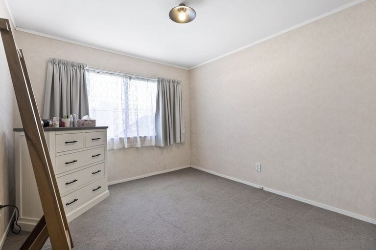 Photo of property in 12 Athena Grove, Highbury, Palmerston North, 4412