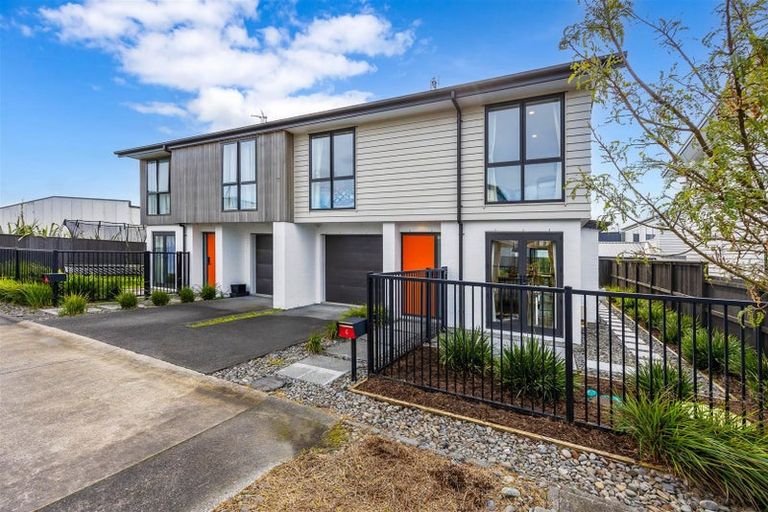 Photo of property in 4 Henry Lloyd Place, Silverdale, 0932