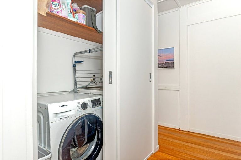 Photo of property in 129 Iranui Road, Inner Kaiti, Gisborne, 4010