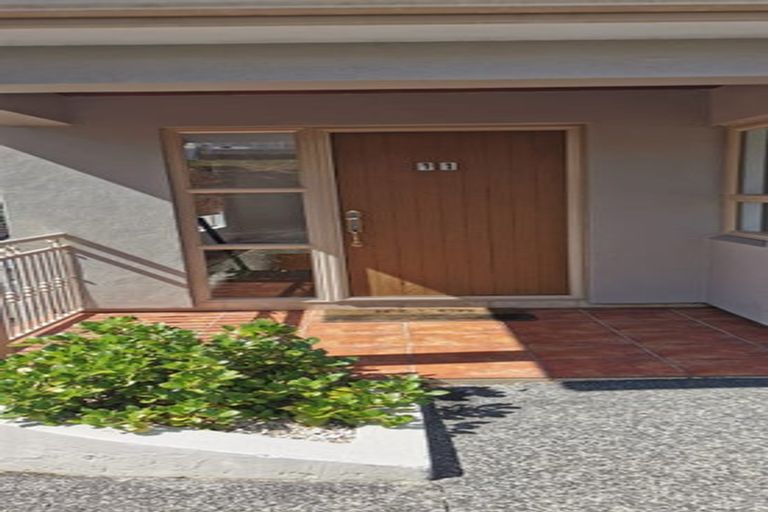 Photo of property in 11 Monarch Avenue, Hillcrest, Auckland, 0627