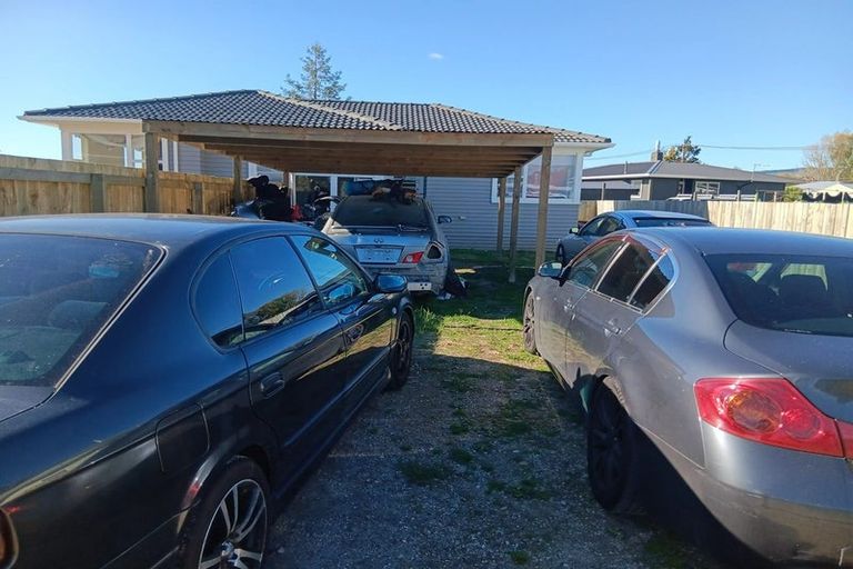 Photo of property in 9 Charles Road, Hannahs Bay, Rotorua, 3010