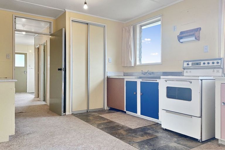 Photo of property in 2 Rata Road, Twizel, 7901