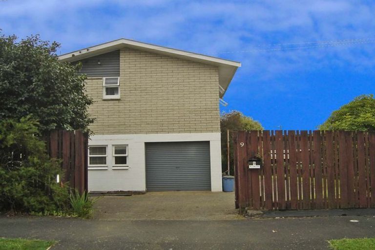 Photo of property in 9 Acacia Crescent, Glenview, Hamilton, 3206