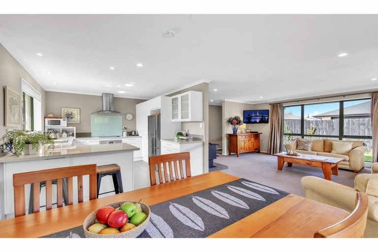 Photo of property in 8 Kereru Close, Oxford, 7430