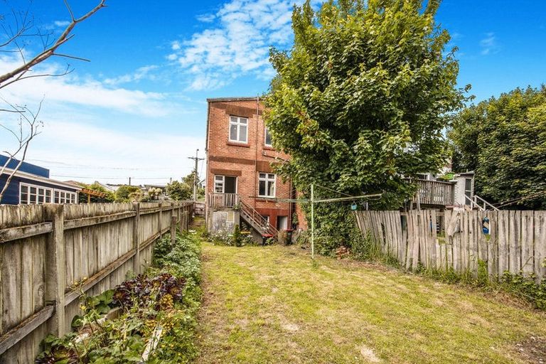 Photo of property in 372 South Road, Caversham, Dunedin, 9012