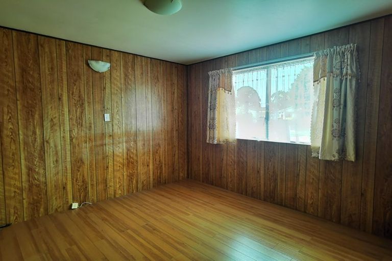 Photo of property in 5 Burundi Avenue, Clendon Park, Auckland, 2103