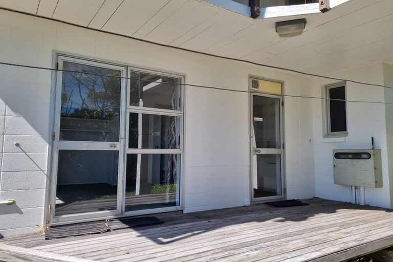 Photo of property in 37 Awatea Street, Ranui, Porirua, 5024