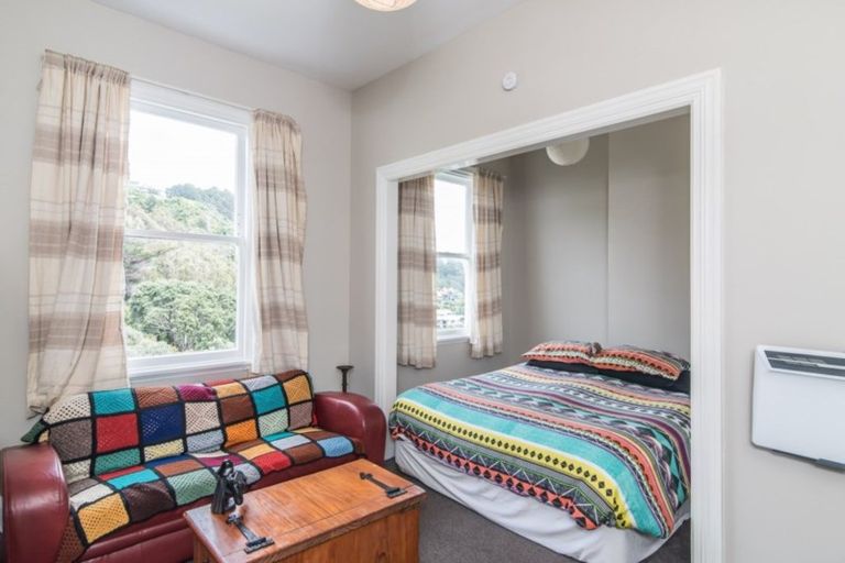 Photo of property in 3/27 Grass Street, Roseneath, Wellington, 6011