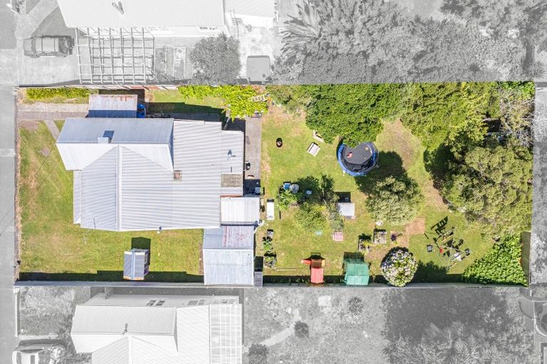 Photo of property in 11 Kelvin Street, Aramoho, Wanganui, 4500