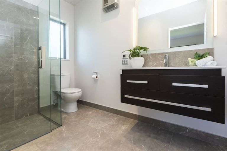 Photo of property in 38 Halton Street, Strowan, Christchurch, 8052