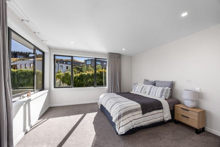 Photo of property in 8 Mills Road, Wanaka, 9305