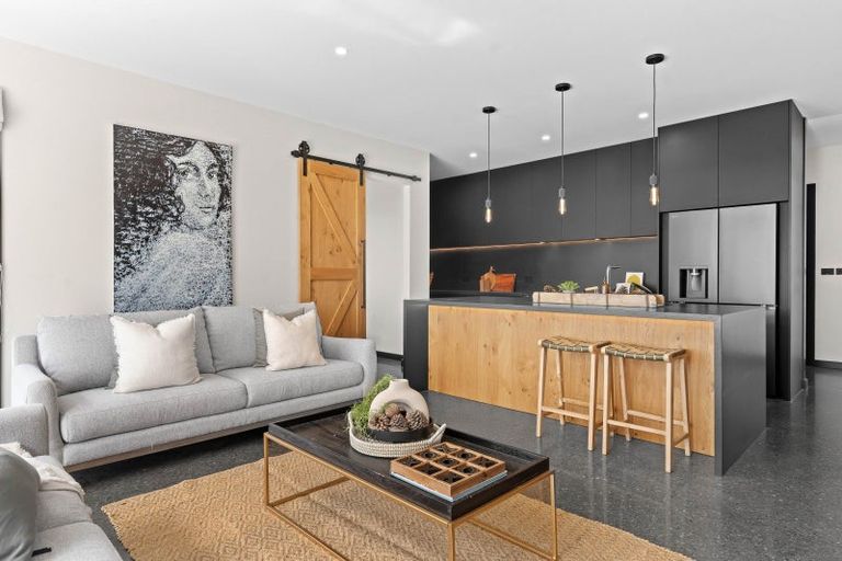 Photo of property in 24 Coralie Place, Lansdowne, Masterton, 5810