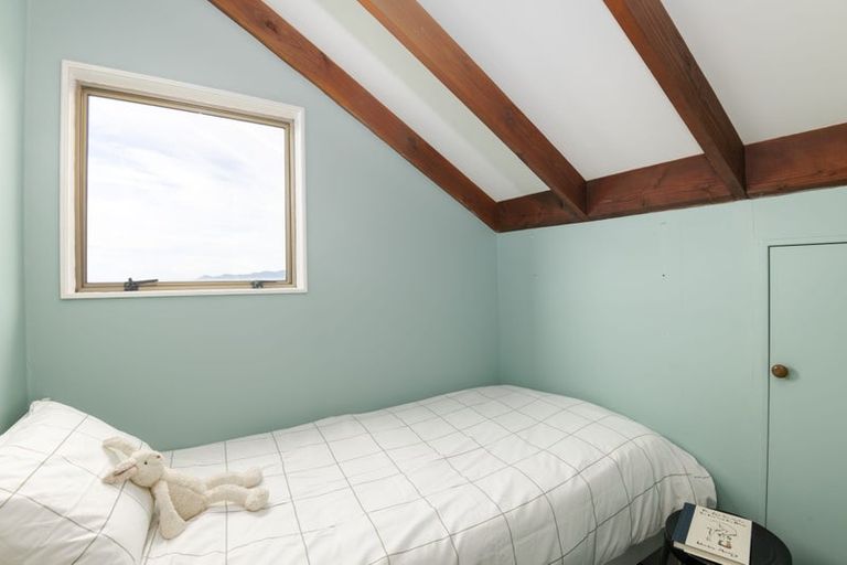 Photo of property in 1 Haunui Way, Pukerua Bay, 5026