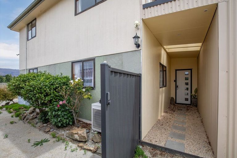 Photo of property in 2 Clutha Street, Alexandra, 9320