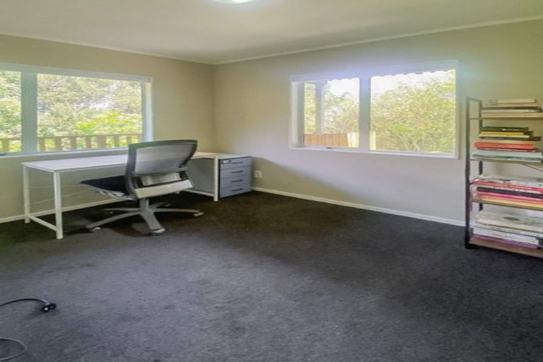 Photo of property in 60 Lord Street, Stokes Valley, Lower Hutt, 5019