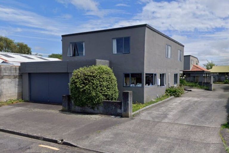 Photo of property in 44 Stewart Crescent, Hokowhitu, Palmerston North, 4410