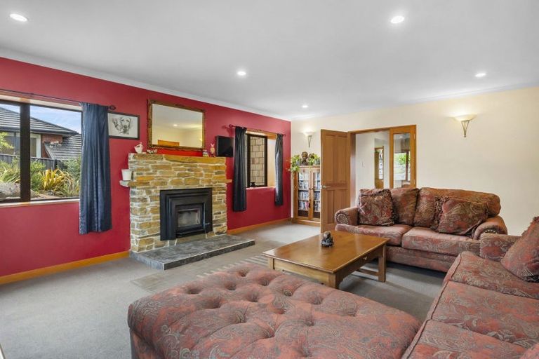 Photo of property in 41 Highgrove, Saint Clair, Dunedin, 9012