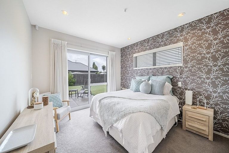 Photo of property in 14 Shona Lane, West Melton, 7618