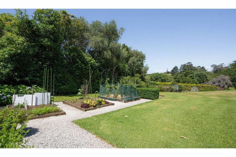 Photo of property in 19 Newton Watts Drive, Kerikeri, 0294