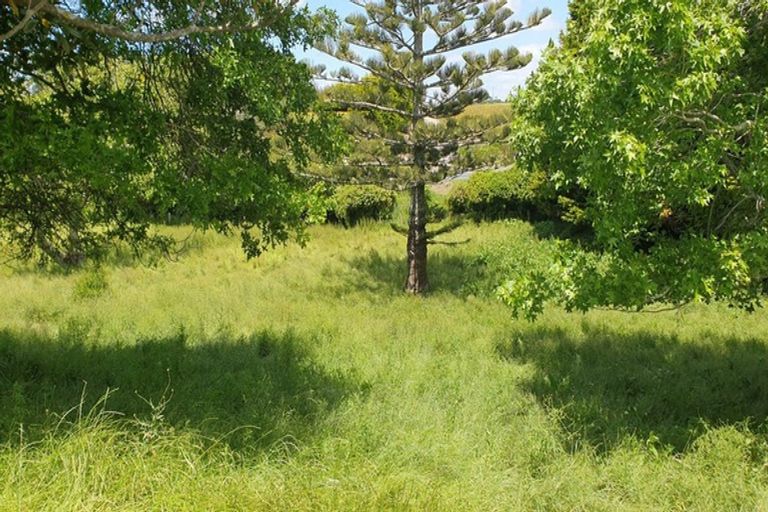 Photo of property in 603 Main North Road, Motunui, Waitara, 4383