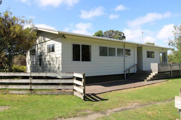 Photo of property in 124 Union Street, Foxton, 4814