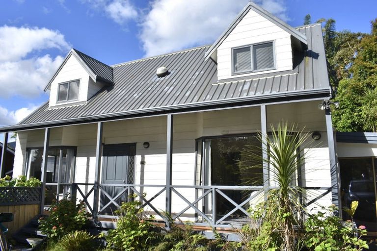 Photo of property in 3/296 Sunset Road, Windsor Park, Auckland, 0632