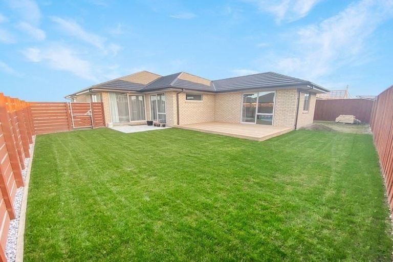 Photo of property in 14 Kemble Drive, Rolleston, 7615
